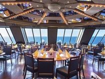 Cinderellan buffet-ravintolassa nautittiin hyvästä ruoasta.